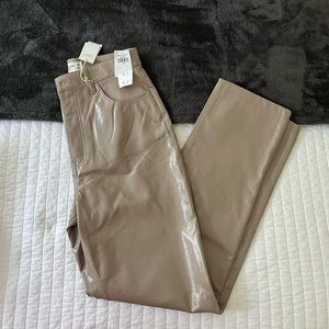 NWT Abercrombie 90’s Straight Ultra High Rise Vegan Leather Pants